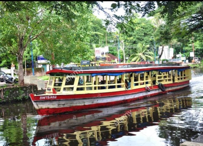 Vivaresidence Homestay Alappuzha 외부 사진